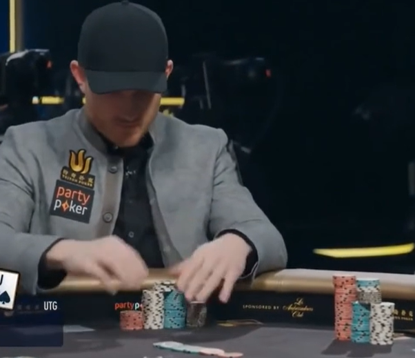 老外玩德州扑克遇到中国老板以为遇到水鱼，没