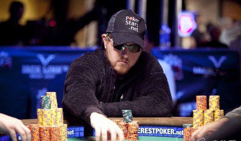 抓准时机去追牌